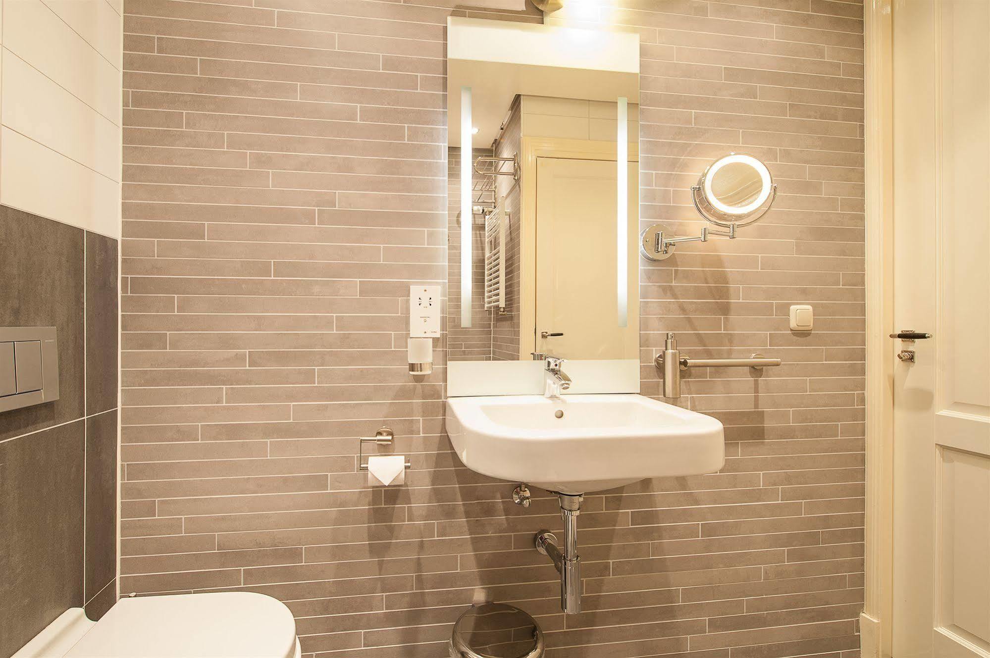 Short Stay Group Dapper Market Serviced Apartments 阿姆斯特丹 外观 照片